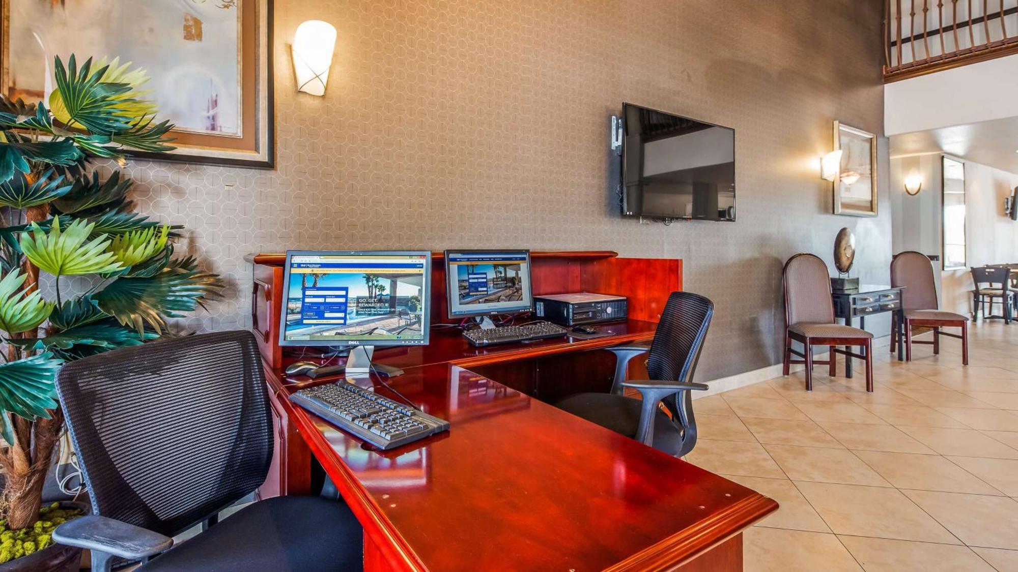Best Western Plus Main Street Inn Brawley Zewnętrze zdjęcie